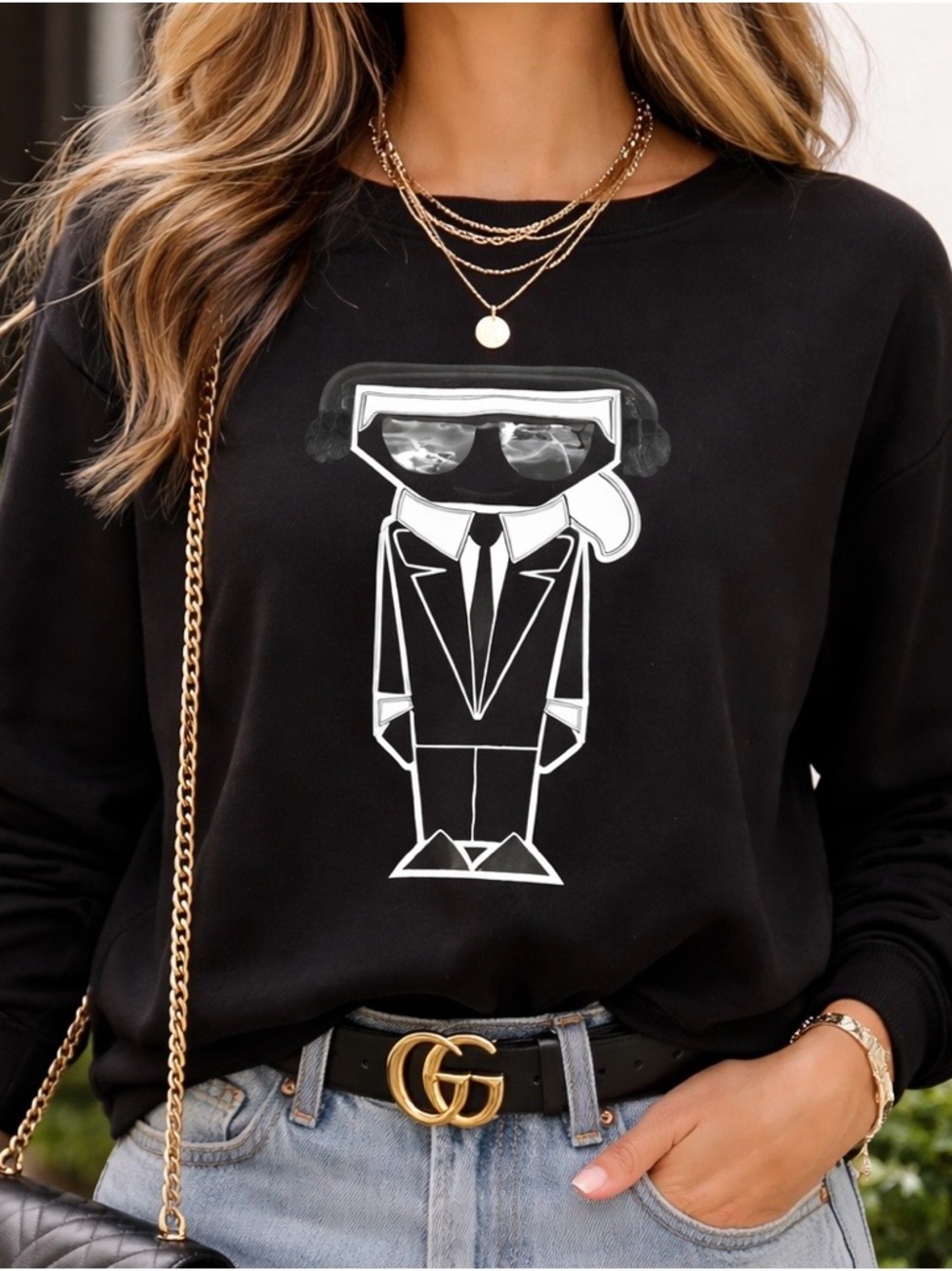 NWOT Karl Lagerfeld Black Sweatshirt Size Medium